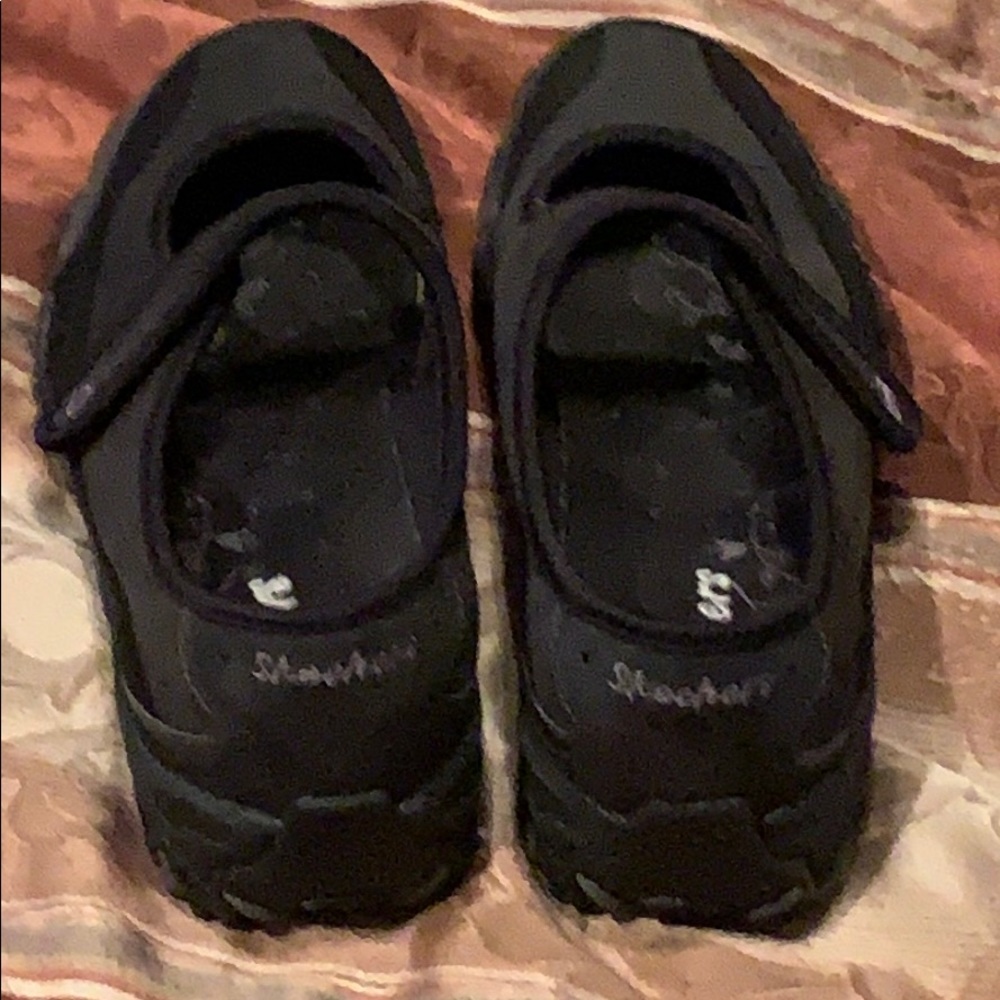 Black shoes